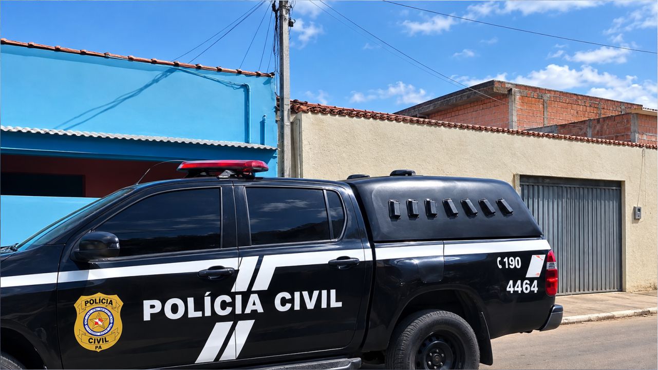 Polícia Militar isolou o cruzamento da Rua da Torre com a Rua José Meneguel após homicídio à tarde em Canaã dos Carajás.