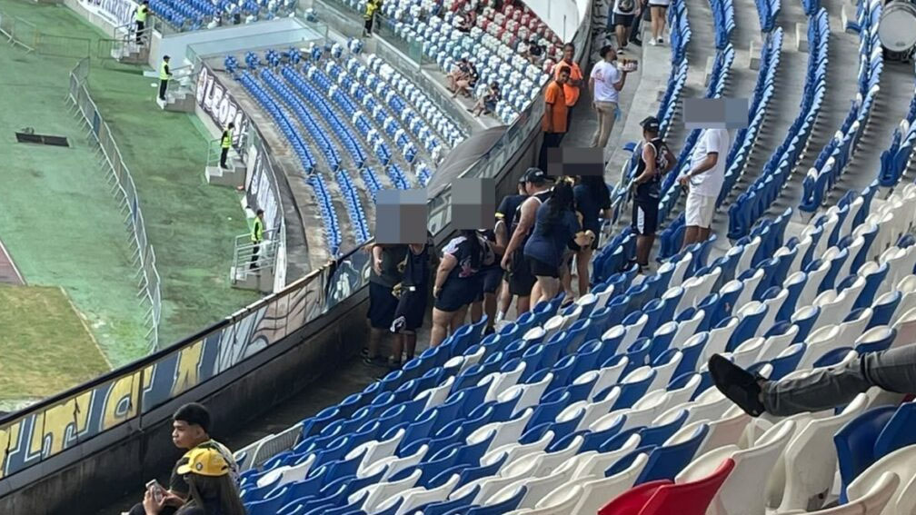Confusão entre torcedores azulinos antes da partida Remo x Santos