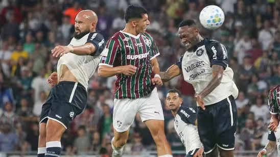 O Remo enfrenta o Coritiba tentando corrigir erros defensivos de jogos anteriores