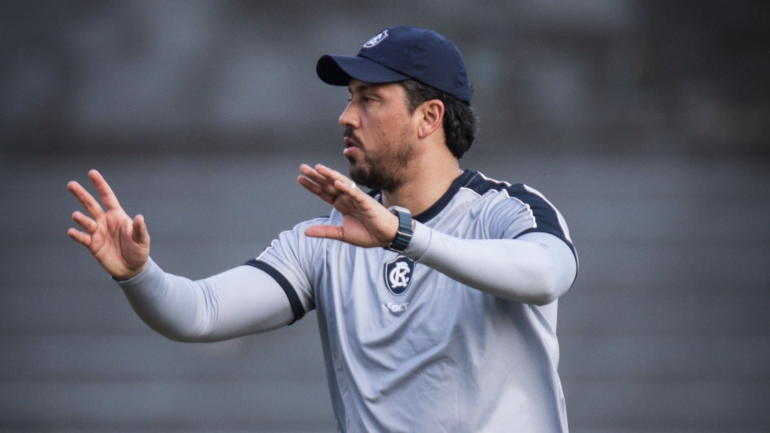 O técnico Thiago Carpini reforça a urgência da primeira vitória do Remo para escapar do rebaixamento no Campeonato Brasileiro.