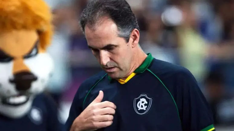 Pressão aumenta sobre o Remo após derrota para o Fluminense.