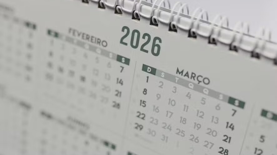 Feriados em 2026: Estados e municípios podem ter feriados próprios, o que pode aumentar o número de dias de descanso dependendo da localidade.