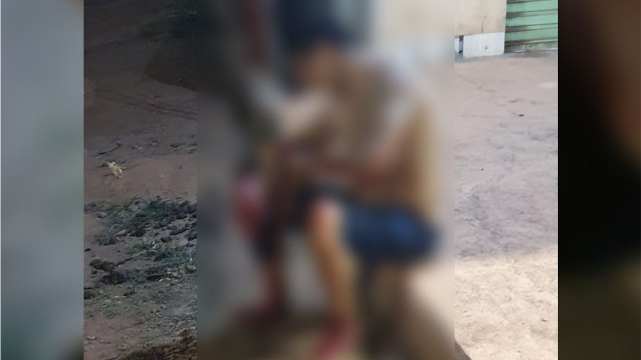 Policiais militares do 4º BPM prestaram socorro emergencial à vítima de esfaqueamento no Bairro Novo.