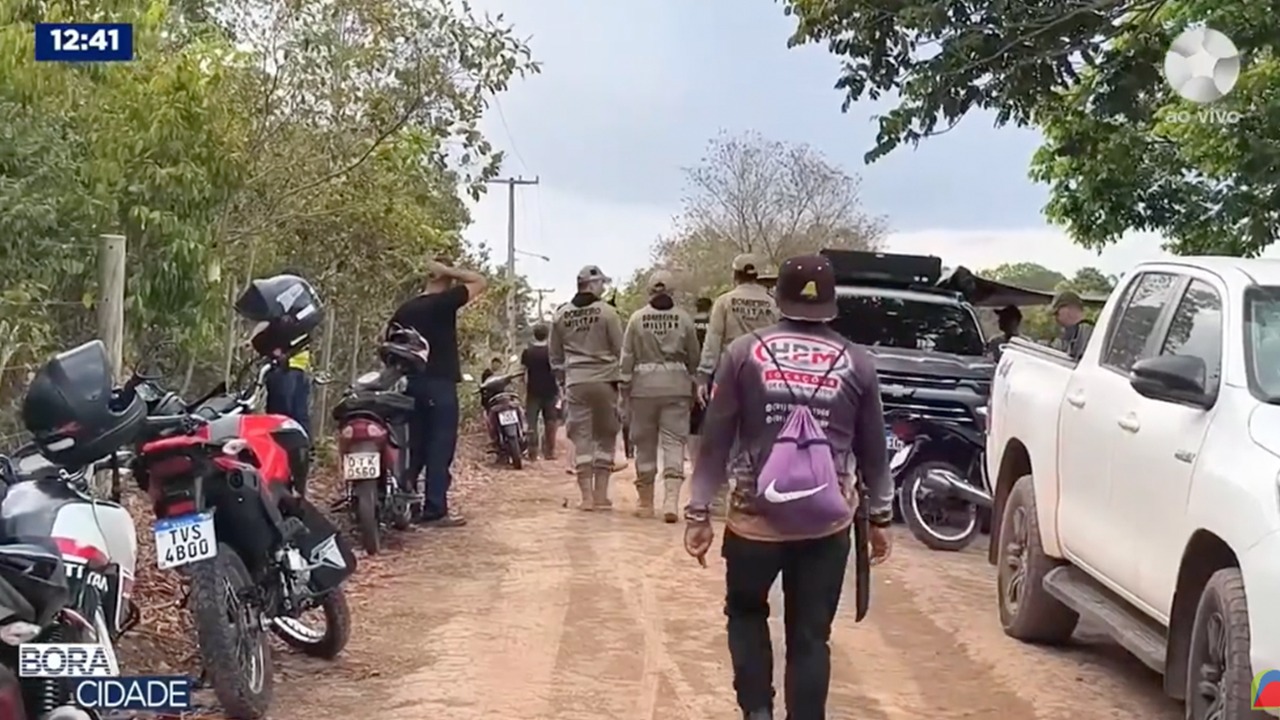 A família acionou as Polícias Civil e Militar, além do Corpo de Bombeiros, que seguem no local e fazem buscas pelo paradeiro de José. Ele foi visto pela última próximo à Colônia do Uraim, zona rural da região. Apenas foram encontrados a motocicleta e alguns pertences da vítima.