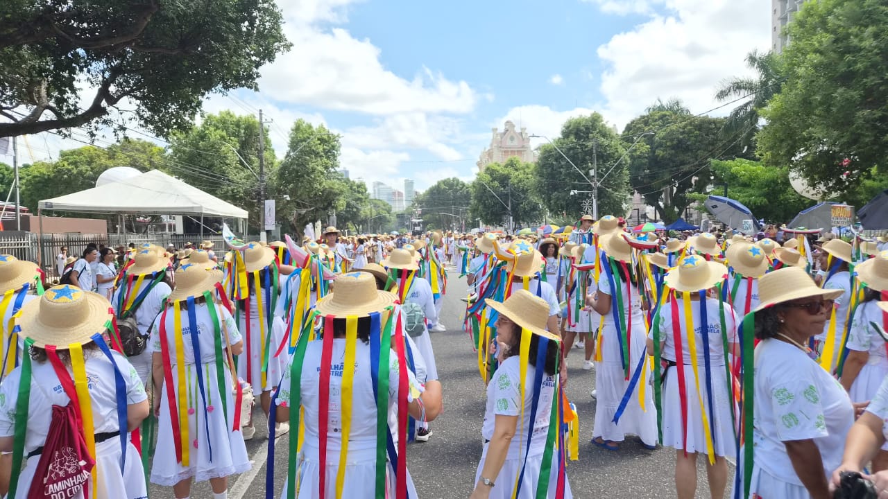 O Arrastão do Pavulagem une tradição, arte e devoção na Círio de Nazaré 2026 em Belém, destacando talentos e expressões culturais da Amazônia.