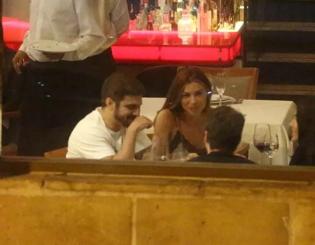 Imagem ilustrativa da notícia: Grazi
e Caio Castro aproveitam final de semana com jantar romântico 