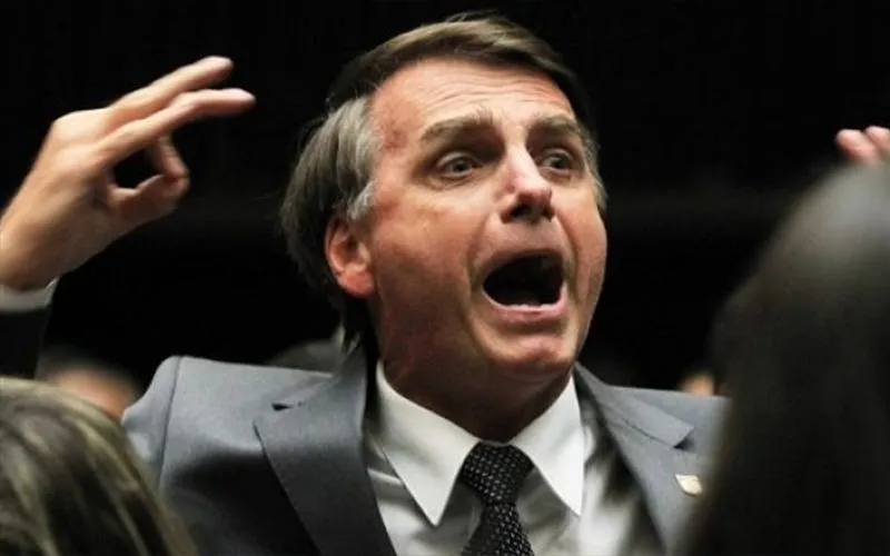 Imagem ilustrativa da notícia: 'Interesse na Amazônia não é p... de árvore, é no minério', diz Bolsonaro para garimpeiros paraenses