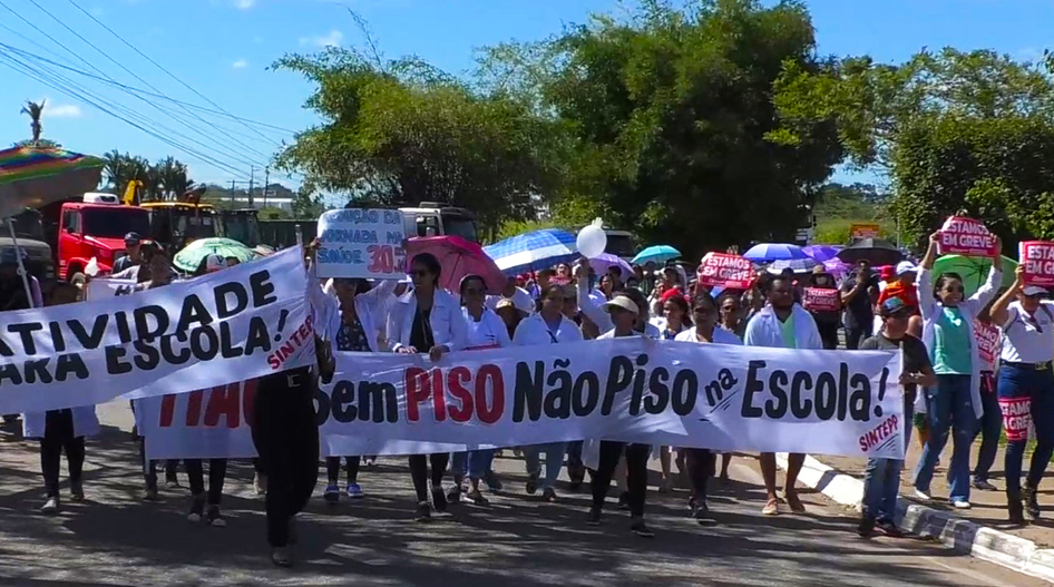 Vídeo: Servidores municipais de Marabá decidem manter greve