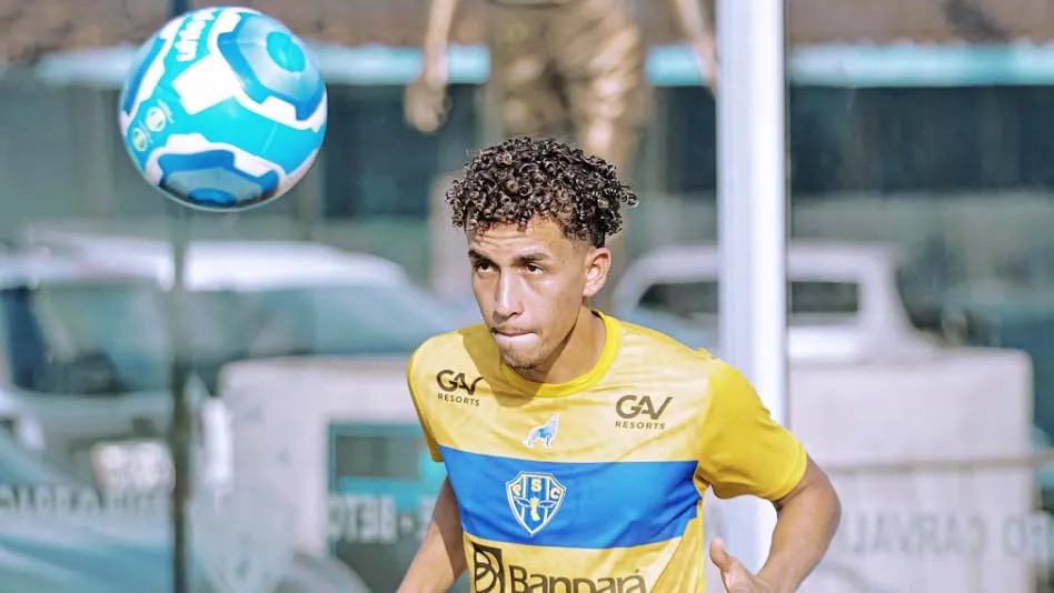 Imagem ilustrativa da notícia: Paysandu acerta compra e Juninho assina por duas temporadas