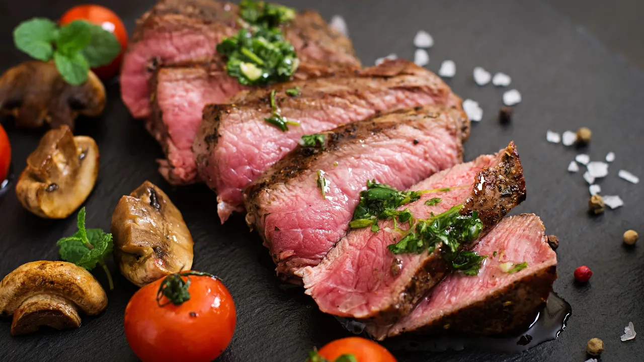 Imagem ilustrativa da notícia: Veja qual o sentido do corte para deixar a carne mais macia