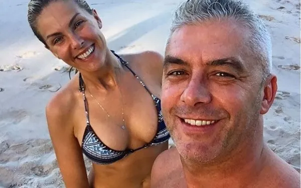 Imagem ilustrativa da notícia: Alexandre pode ter falsificado a assinatura de Anna Hickmann 