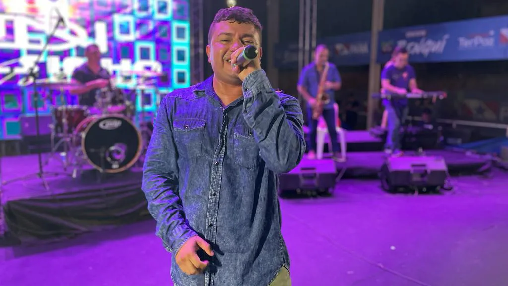 Imagem ilustrativa da notícia: Dilsinho
Nóbrega se apresenta nesta sexta em evento gratuito 