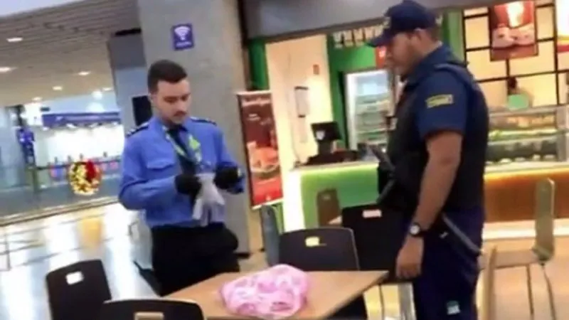 Imagem ilustrativa da notícia: Sacola de calcinhas gera alerta em aeroporto; entenda!