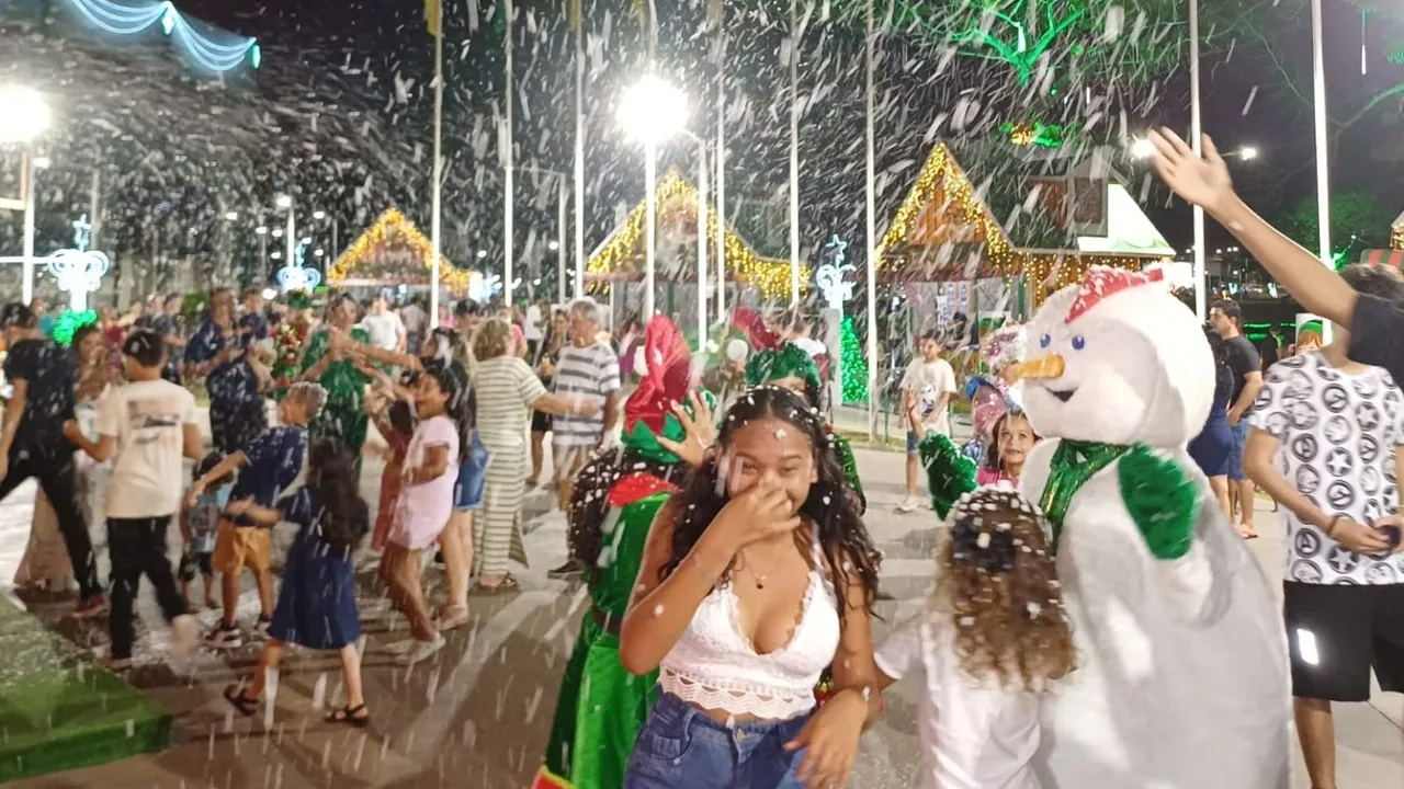 Imagem ilustrativa da notícia: Neve cai em cidade do Pará e faz alegria de moradores