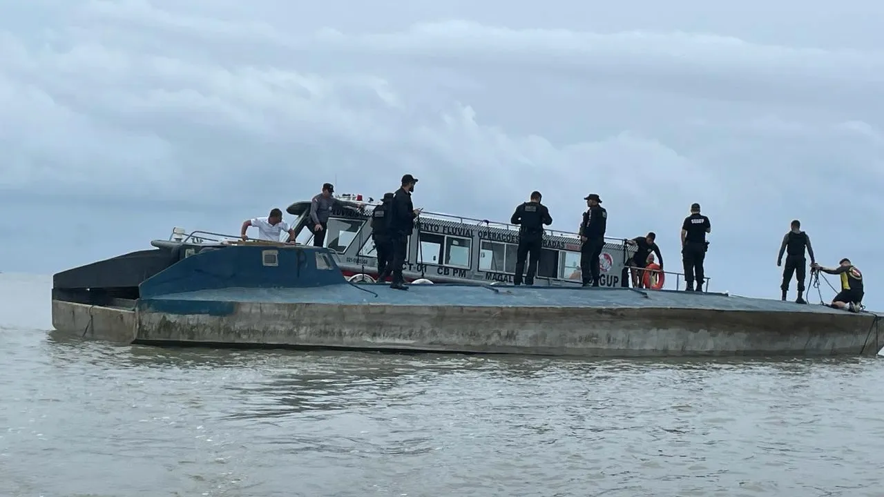 Imagem ilustrativa da notícia: Submarino com substância misteriosa é apreendido no Pará