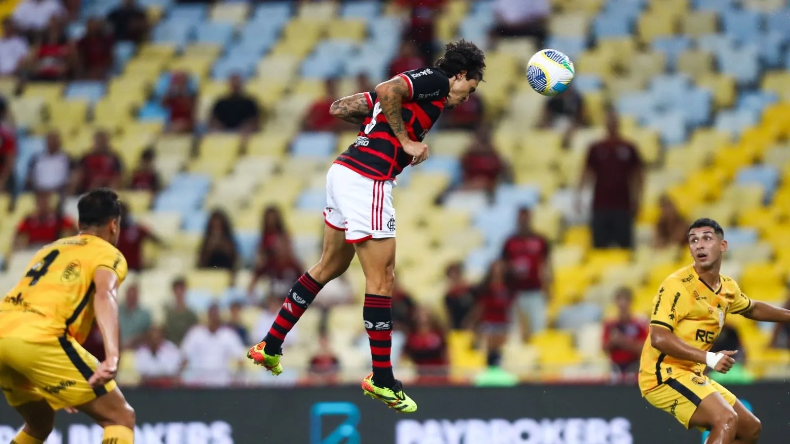 Imagem ilustrativa da notícia: Flamengo vence o Amazonas na Copa do Brasil e é vaiado