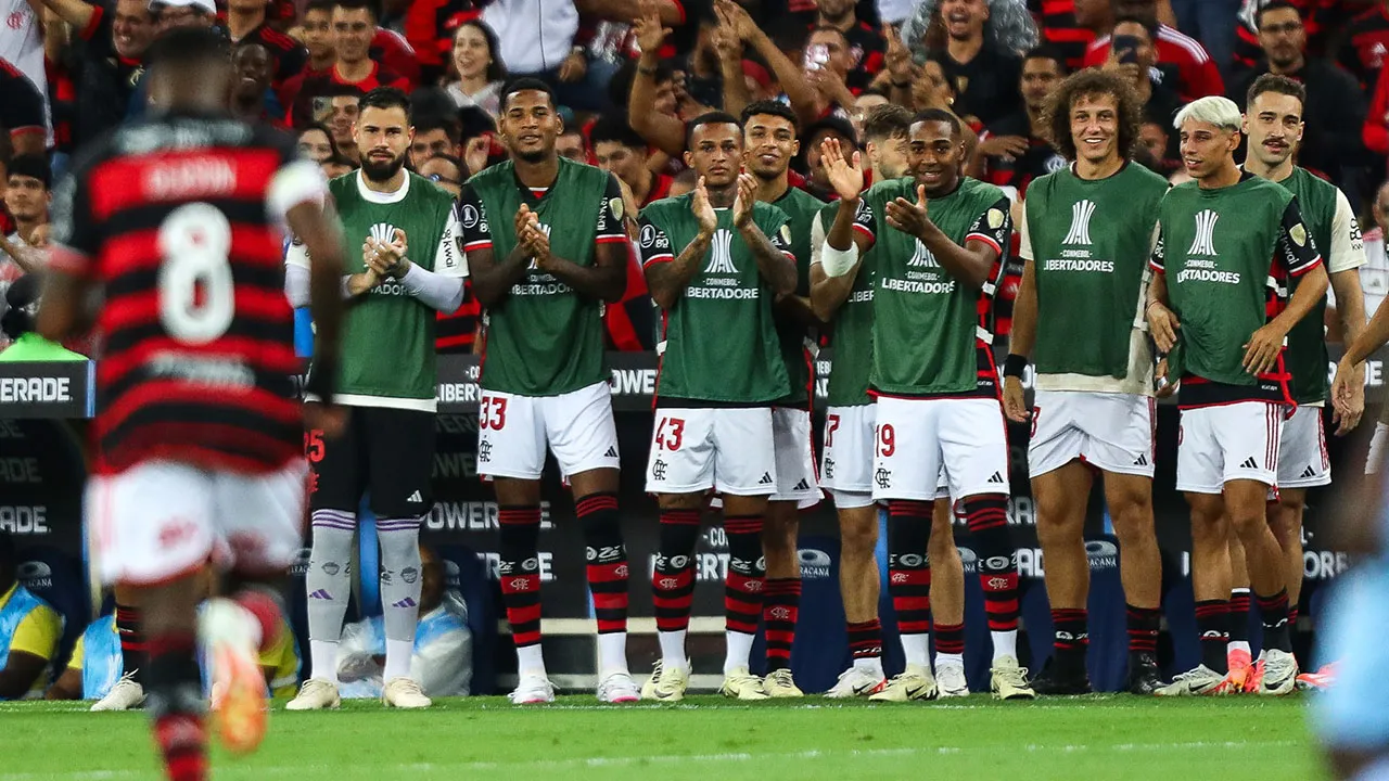 Imagem ilustrativa da notícia: Esquema une Gerson e De La Cruz no Flamengo