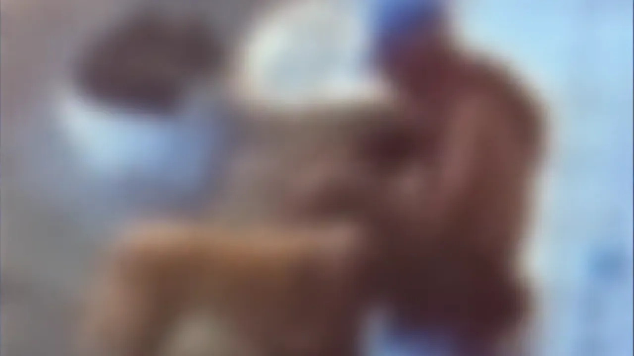 Imagem ilustrativa da notícia: Homem é flagrado por câmeras praticando zoofilia no Tenoné