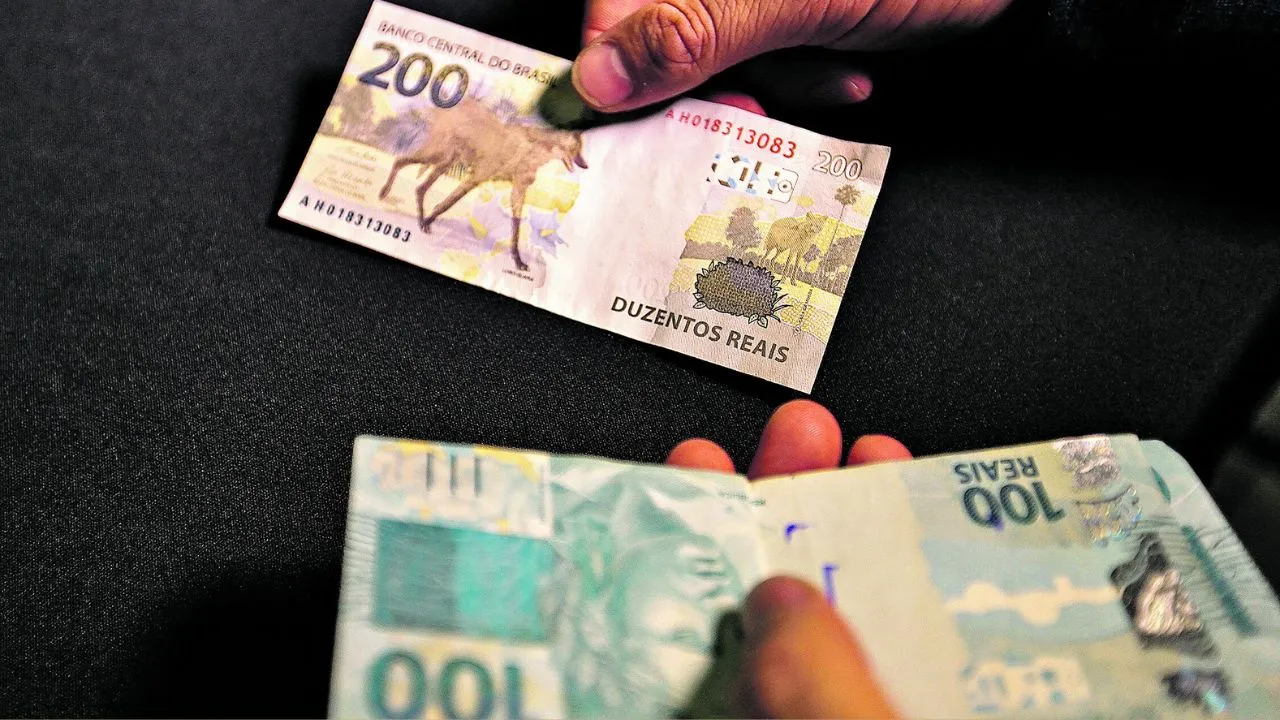 Imagem ilustrativa da notícia: Brasileiros ainda não sacaram R$ 8,02 bilhões esquecidos