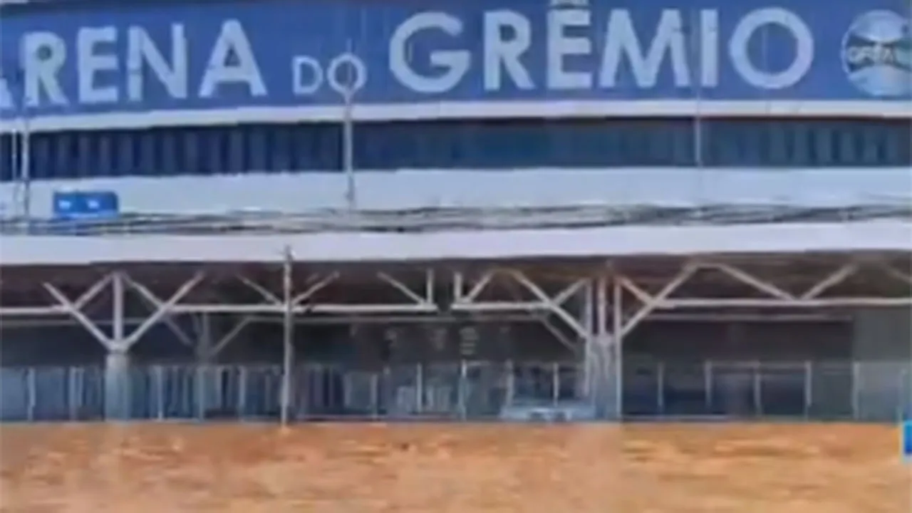 Imagem ilustrativa da notícia: Dirigente do Grêmio critica demora para reunião da CBF