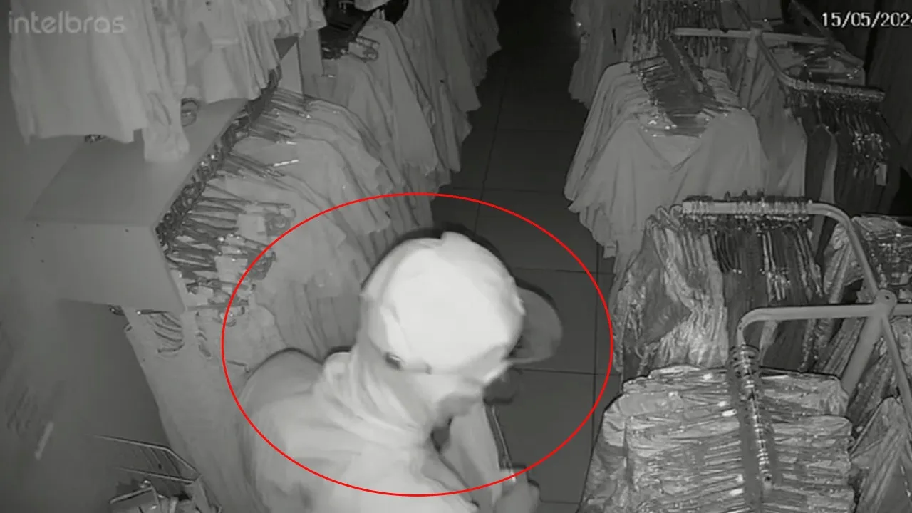 Imagem ilustrativa da notícia: Assista: furto em loja de Marabá é capturado por câmeras!