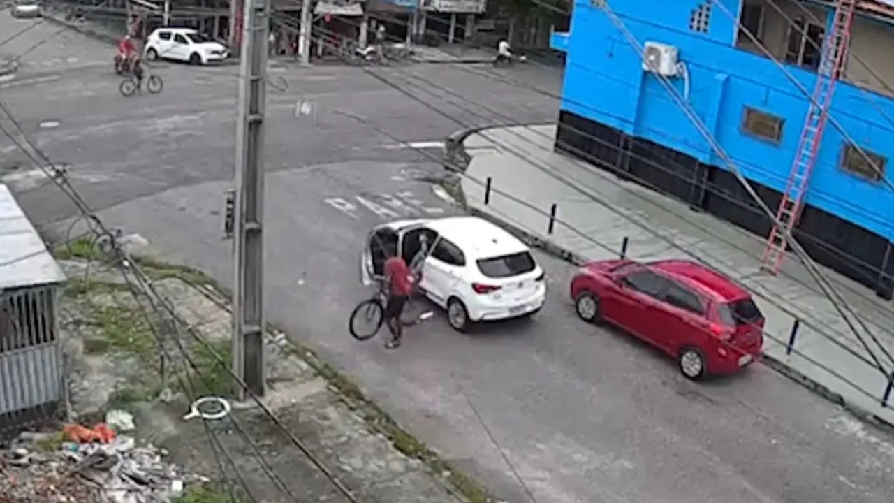 Imagem ilustrativa da notícia: Motorista é assaltado por dupla em bicicleta no Jurunas