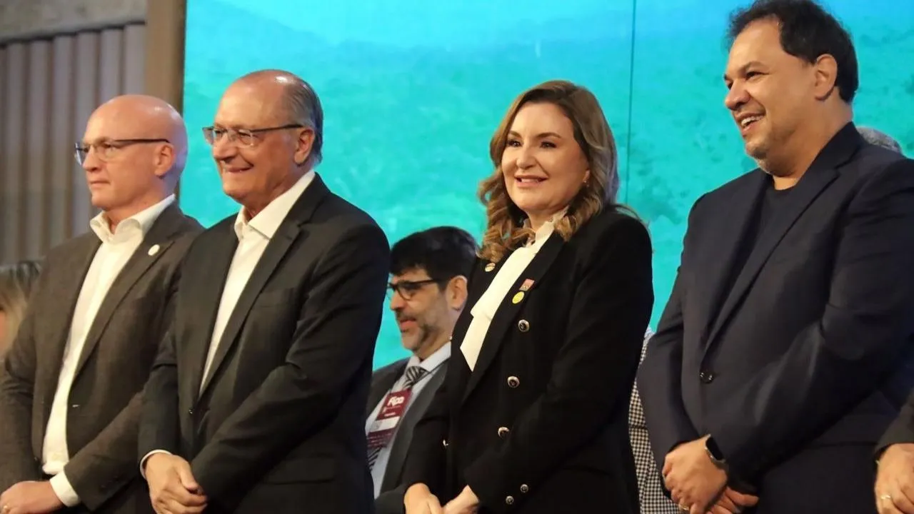 Imagem ilustrativa da notícia: Chicão e Hana Ghassan recebem Geraldo Alckmin em Belém