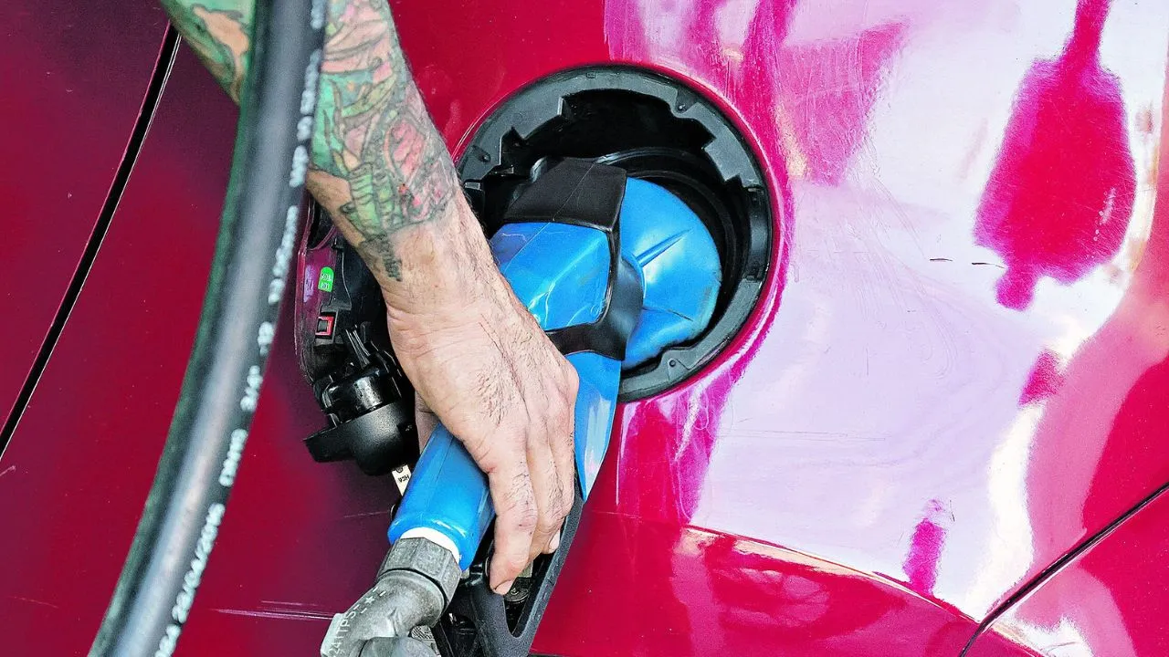 Imagem ilustrativa da notícia: Gasolina está custando entre R$ 5,37 e R$ 6,89