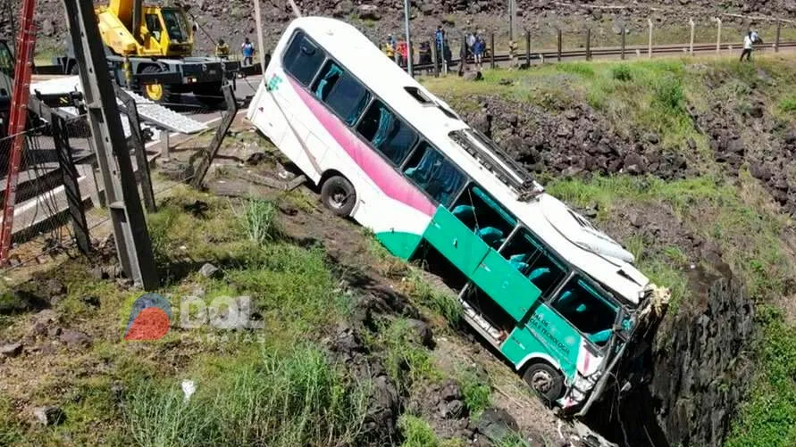Imagem ilustrativa da notícia: Vítimas de acidente com ônibus são transferidas para Belém