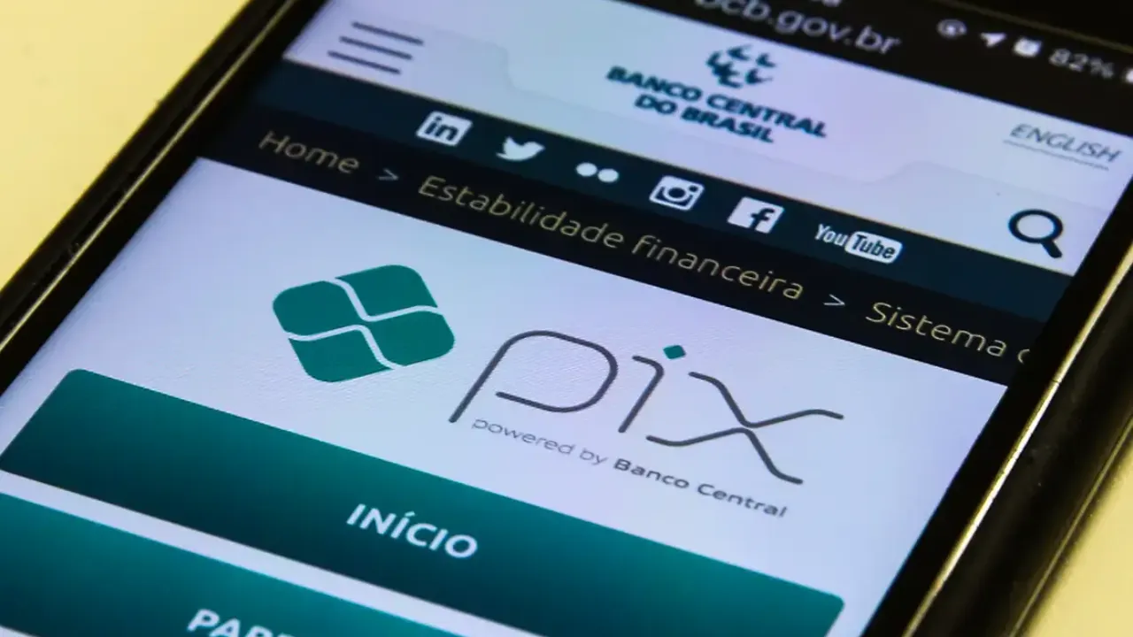 Imagem ilustrativa da notícia: Pix terá pagamento por aproximação a partir de 2025, diz BC