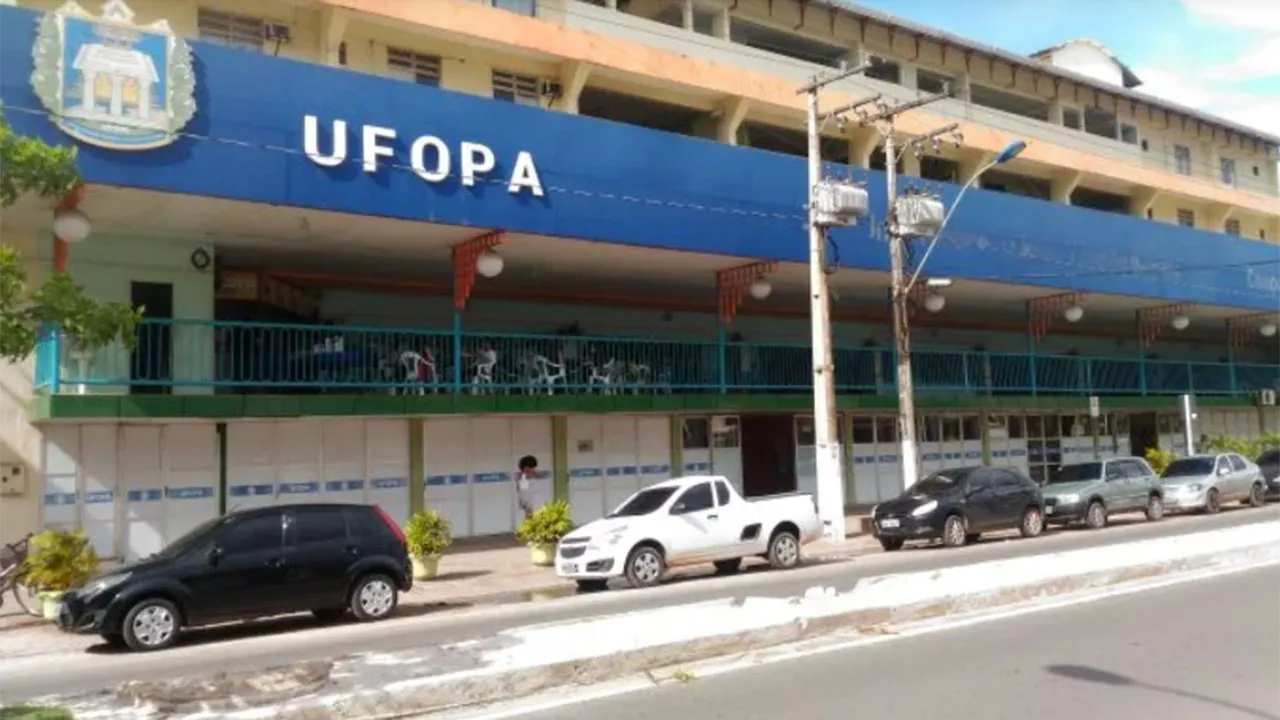 Imagem ilustrativa da notícia: Ufopa lança concursos com salários de até R$ 11 mil