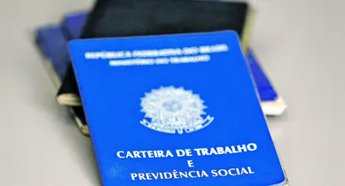 Imagem ilustrativa da notícia: Desemprego no Brasil caiu para 5,8% no 2º trimestre de 2025