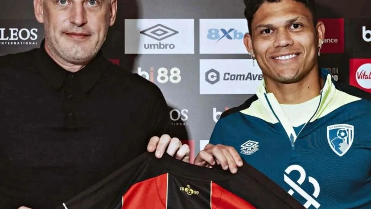 Imagem ilustrativa da notícia: Bournemouth anuncia contração e Evanilson, ex-Fluminense