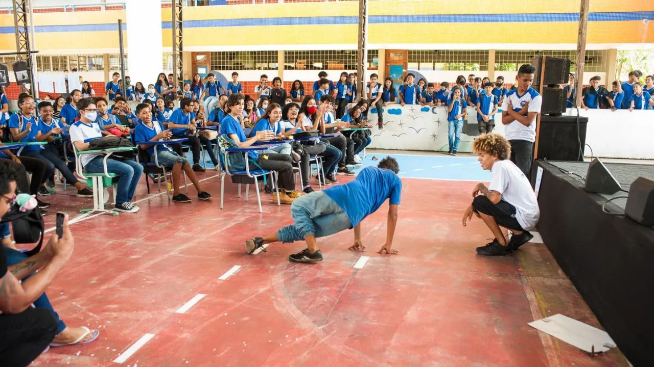 Imagem ilustrativa da notícia: Projeto leva oficinas formativas em artes para adolescentes