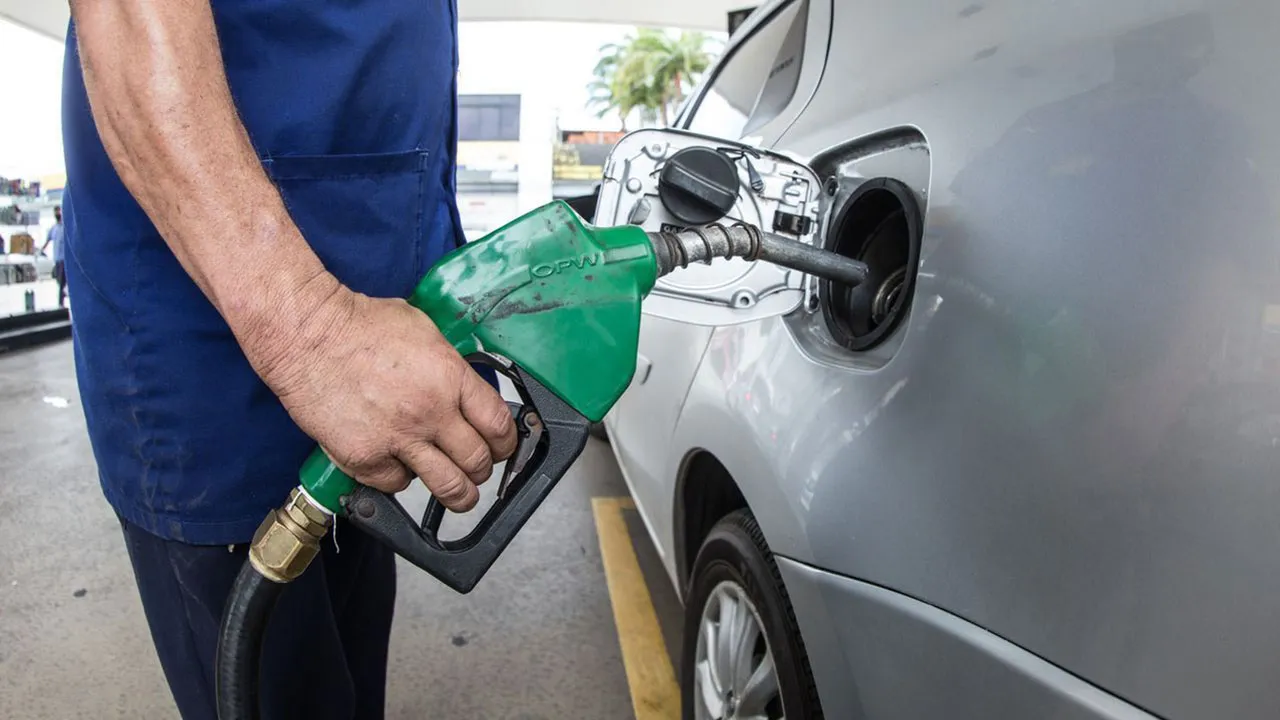 Imagem ilustrativa da notícia: Gasolina, carne e plano de saúde são ‘vilões’ da inflação