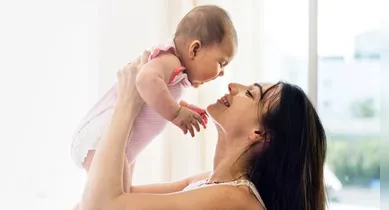 Imagem ilustrativa da notícia: Mãe vende filho de 8 meses, se arrepende e o quer de volta
