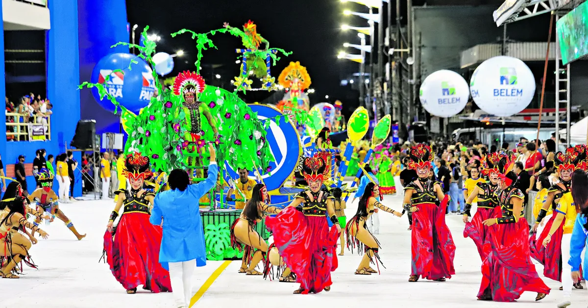 Imagem ilustrativa da notícia: Escolas levam brilho e beleza ao desfile na Aldeia Cabana