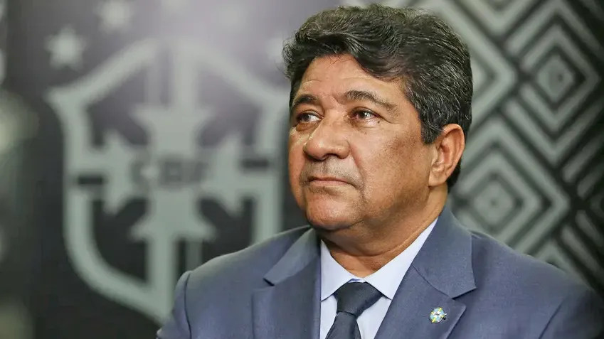 Imagem ilustrativa da notícia: Concorrendo sozinho, Ednaldo é reeleito presidente da CBF