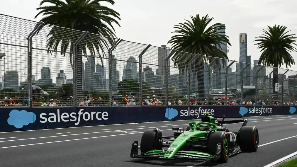 Imagem ilustrativa da notícia: Após batida em estreia na F1, Bortoleto projeta evolução na China
