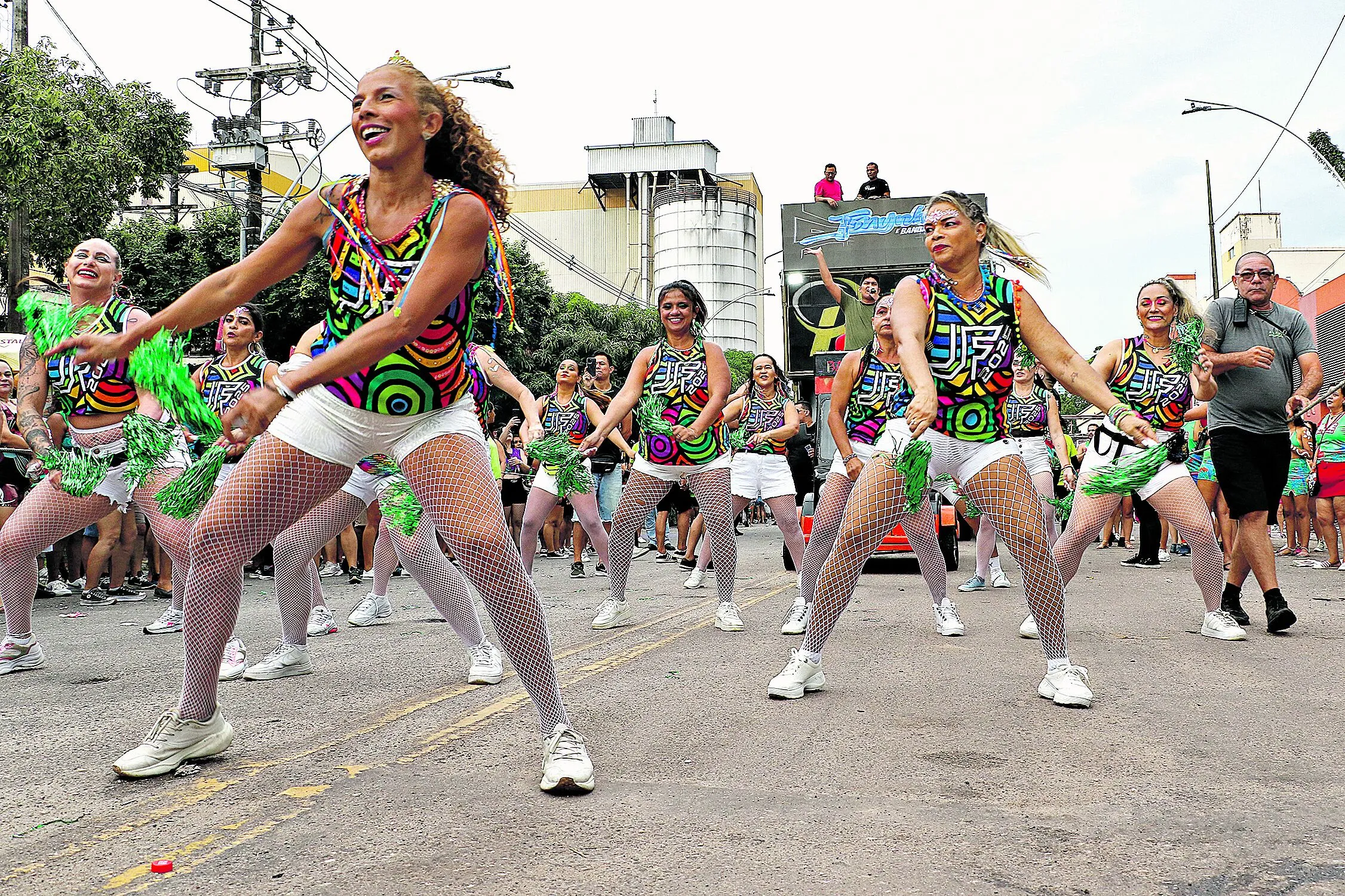 Imagem ilustrativa da notícia: Pré-Carnaval de Belém: Bloco celebra nostalgia do Axé Music