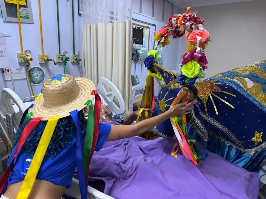 Imagem ilustrativa da notícia: Arraial do Pavulagem leva alegria para pacientes oncológicos