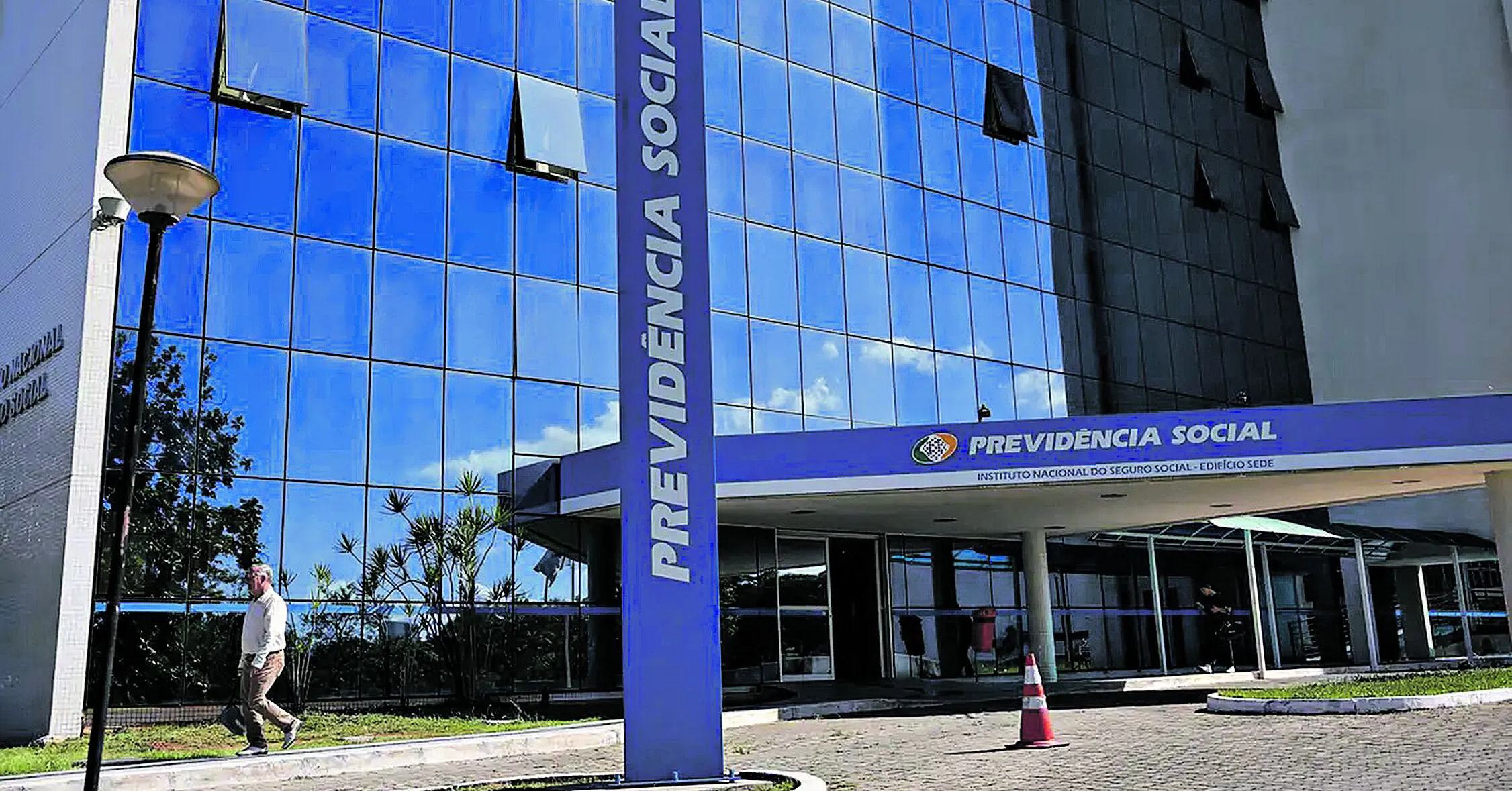 Imagem ilustrativa da notícia: CNU: veja como estão distribuídas mais de 2 mil vagas em 36 órgãos públicos