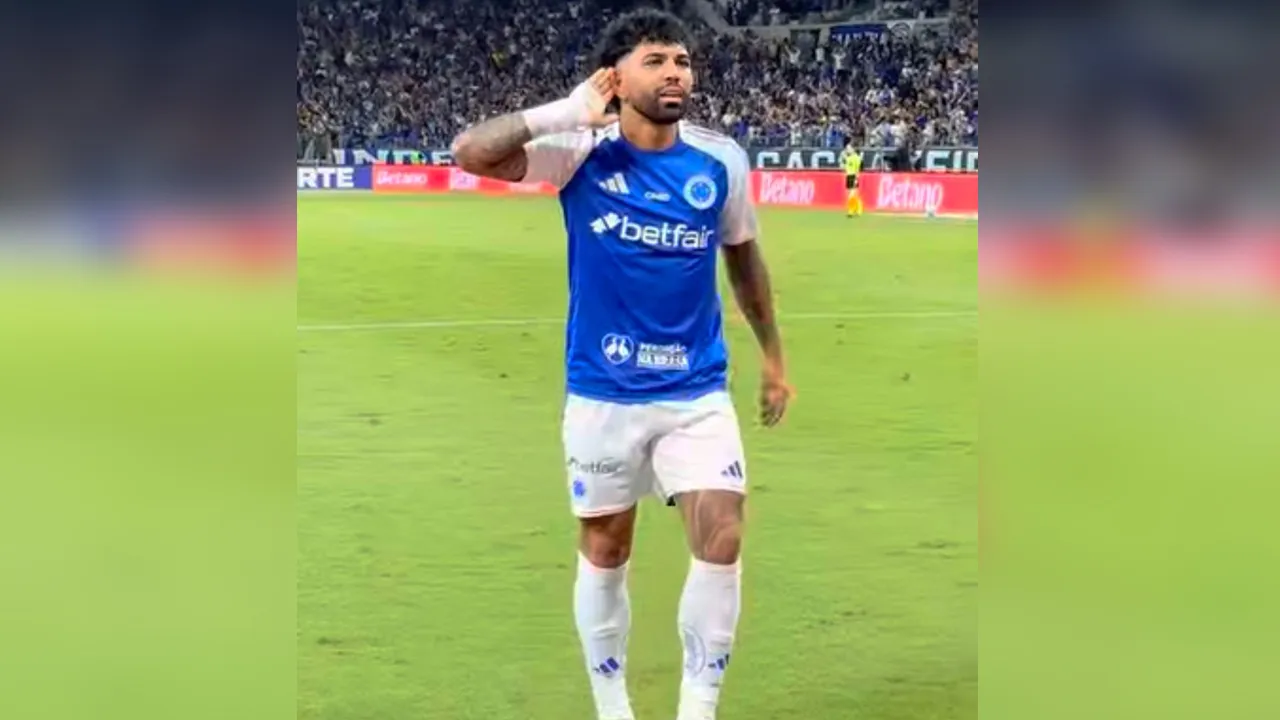 Imagem ilustrativa da notícia: Vaiado e decisivo: Gabigol garante vitória do Cruzeiro contra o Flamengo