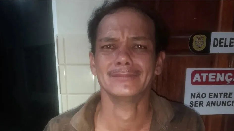 Imagem ilustrativa da notícia: Homem confessa ao choro ter esfaqueado esposa no Pará e é preso
