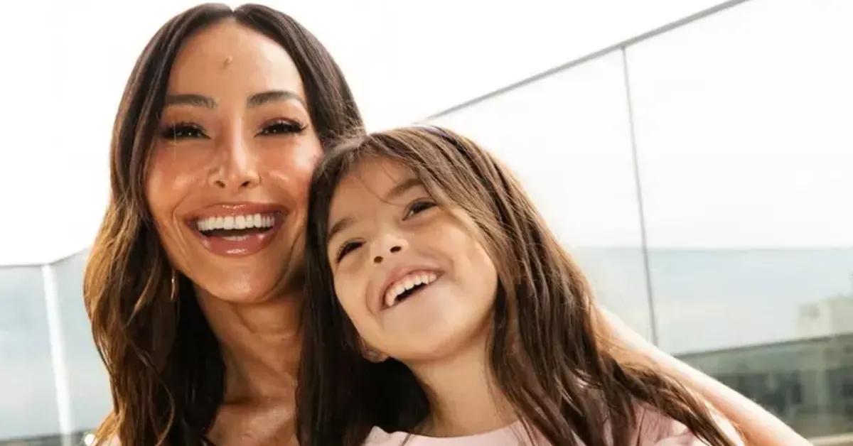 Imagem ilustrativa da notícia: Sabrina Sato revela como contou para Zoe sobre perda do bebê