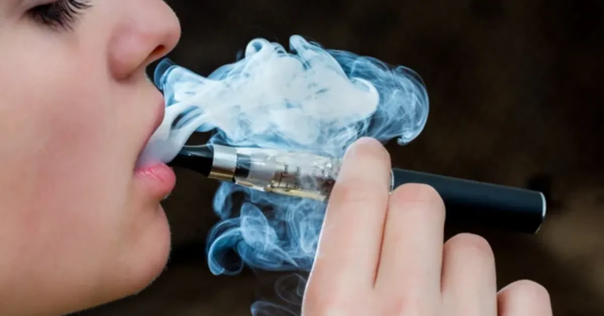 Imagem ilustrativa da notícia: Adolescente morre por complicações do uso de cigarro eletrônico