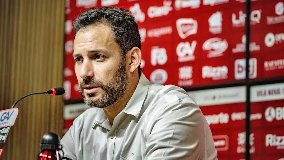 Imagem ilustrativa da notícia: Carlos Frontini assume comando do futebol do Paysandu