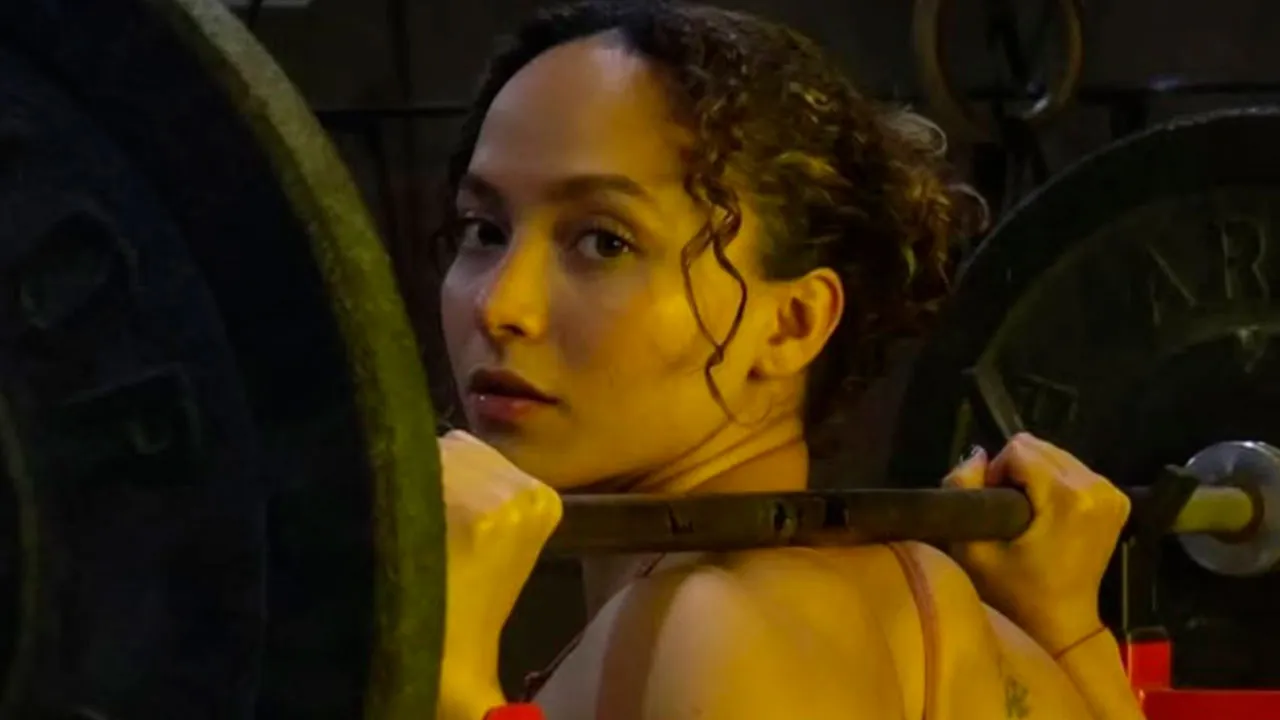 Imagem ilustrativa da notícia: Jovem influenciadora fitness morre após desafio de CrossFit