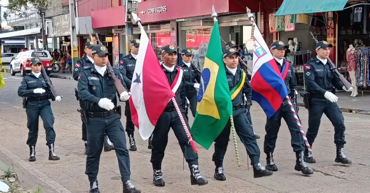 Imagem ilustrativa da notícia: Vídeo: cerimônia da PM condecora civis e militares em Marabá
