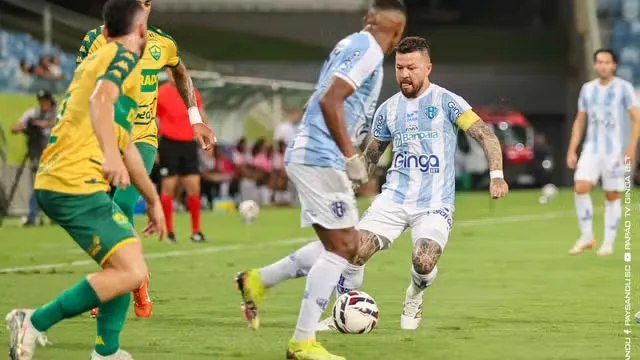 Imagem ilustrativa da notícia: Paysandu amarga nova derrota e se afunda na lanterna da Série B
